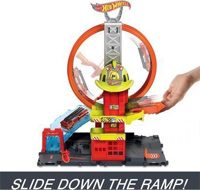 Игровой набор Hot Wheels City Трек Супер петля с пожарной станцией (HKX41)
