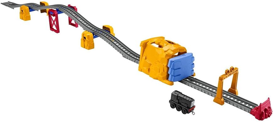 Игровой набор Fisher-Price Thomas & Friends TrackMaster Diesel Tunnel Blast Таинственный туннель (GHK73)