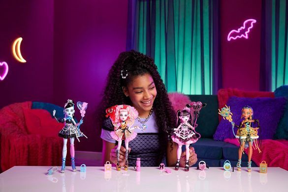 Лялька Монстер Хай Monster High Frankie Stein Scary Sweet Birthday: чорна святкова сукня (JBG75)