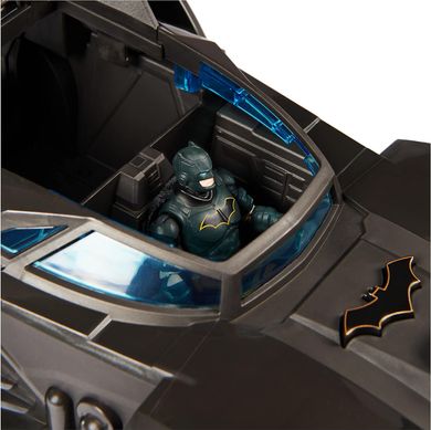 Игровой набор Spin Master Batman Batmobile  Машинка Бэтмобиль с Бэтманом (6067473)