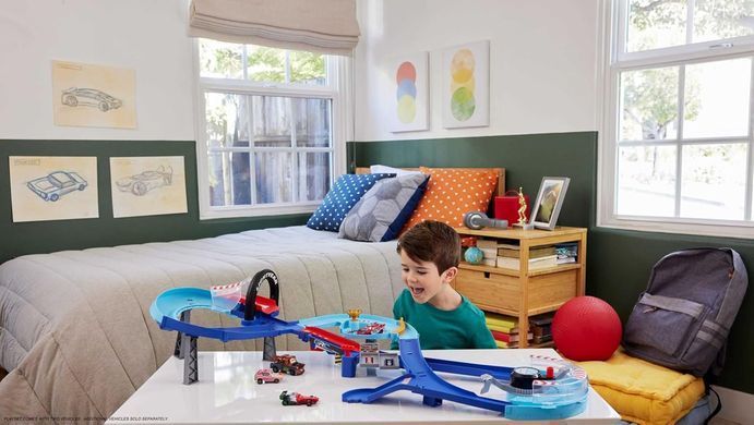 Трек Тачки Mattel Disney и Pixar Cars GRC Jumping Raceway Гоночная трасса (HXJ32)
