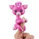 Интерактивная жирафа WowWee Fingerlings Baby Giraffe - Meadow Медоу (3555)