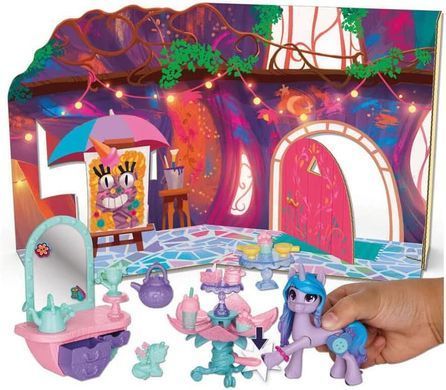 Игровой набор My Little Pony Izzy Moonbow Магические пони MLP-Моя маленькая Пони Изи Мунбоу Чаепитие (F6112)