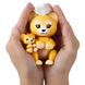 Інтерактивна іграшка WowWee Fingerlings Sam Baby Lion Light Up Лев Сем з малюком (3526) (B07N83QR3M)