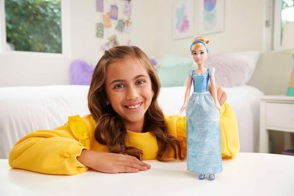 Кукла Mattel Disney Princess Cinderella Принцесса Диснея Золушка (HLW06)