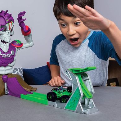 Игровой набор Spin Master Monster Jam Grim Takedown Playset Монстр Джем с звуком (6054797) (B07PBCHPVH)