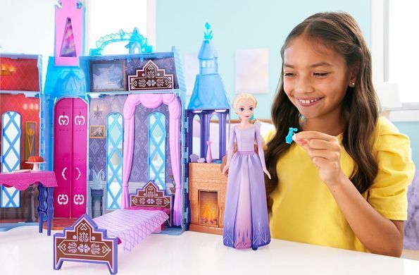 Игровой набор Hasbro Disney Frozen Elsa Arendelle Castle Холодное сердце Переносной замок Эльзы (HTP22)