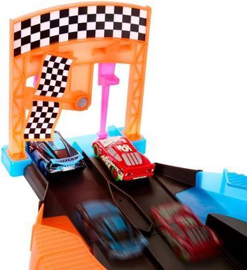 Трек Тачки Mattel Disney and Pixar Cars Glow in the Dark Racers Track Set Светящийся в темноте (HPD80)