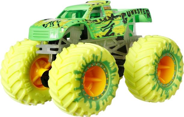 Набір машинок із 10 шт. Монстр-трак Hot Wheels Monster Trucks Світяться в темряві 1:64 (HCB57)